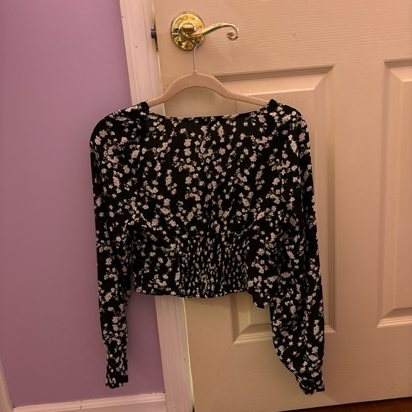 Blouse - Picture 2 of 2